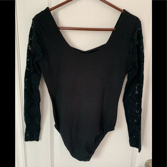 Size small black bodysuit with lace on arms - Picture 2 of 6